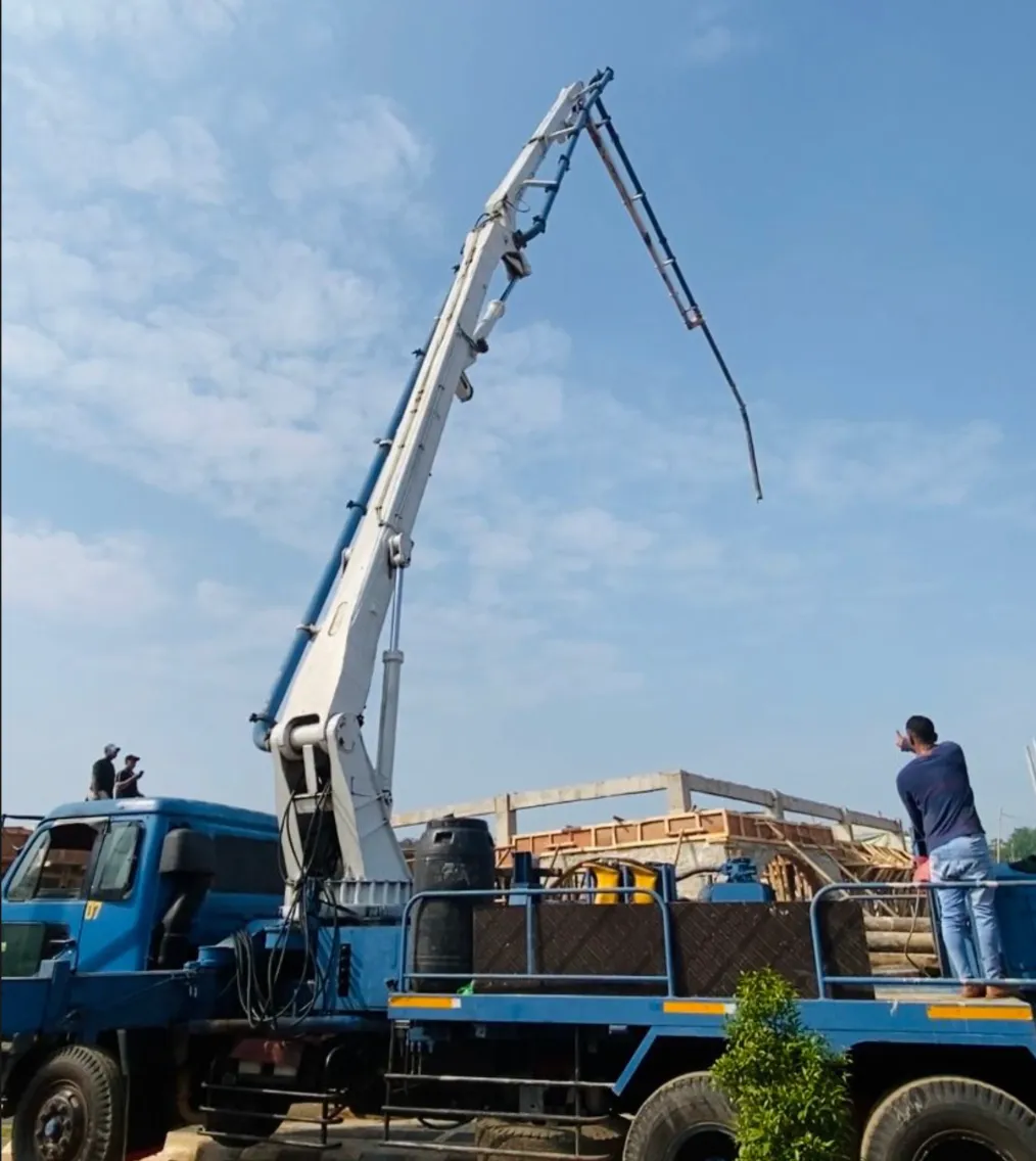 Layanan Pompa Mini / Long Boom